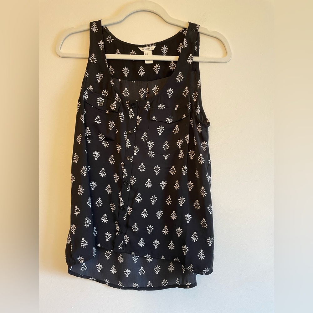 Forever 21 Button-down Blouse Size Small